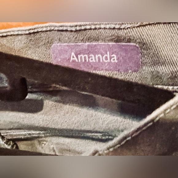 GLORIA VANDERBILT Straight-Leg jeans in light grey, size 16, NWOT - Picture 4 of 7